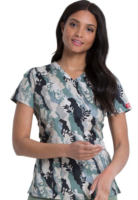Womens V-Neck Top  in Nature Camo